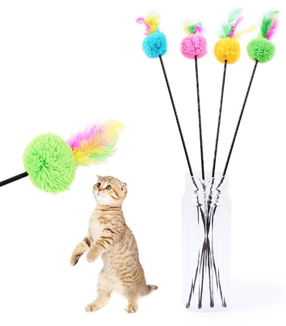 Pets.Love.Earth  PomPom Wand with Colored Feathers