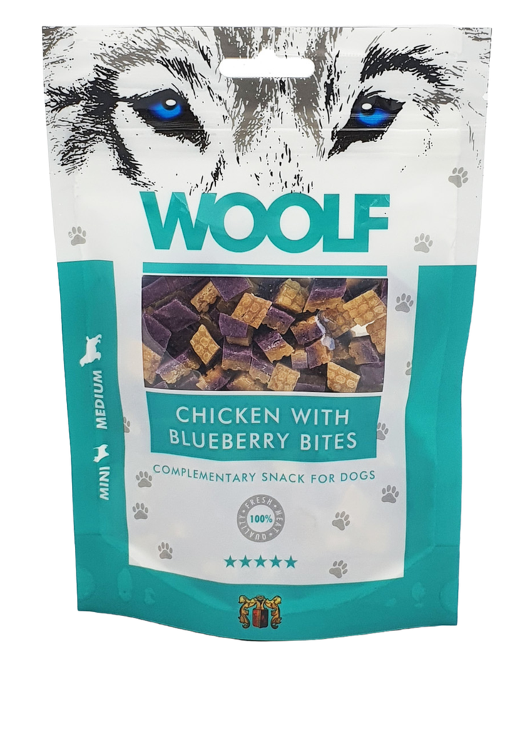 Woolf Chicken With Blueberry Bite – 100g 