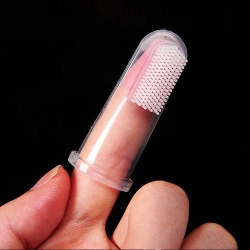 Fresh Friends Silicone Finger Brush -2pcs 214 Blisters 