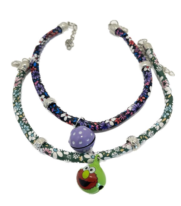 Yabeibi Flower cat collar