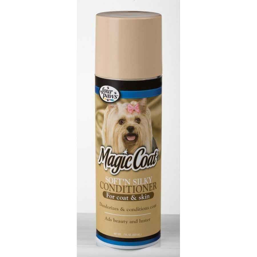 Four Paws Magic Coat Soft & Silky Conditioner 70oz