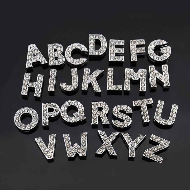 حروف طوق قابلة للانزلاق من بت أريبيا