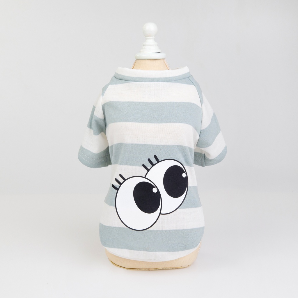 قميص نصفي من بت لوف إيرث مع عيون غوغل باللون الأزرق الفاتح