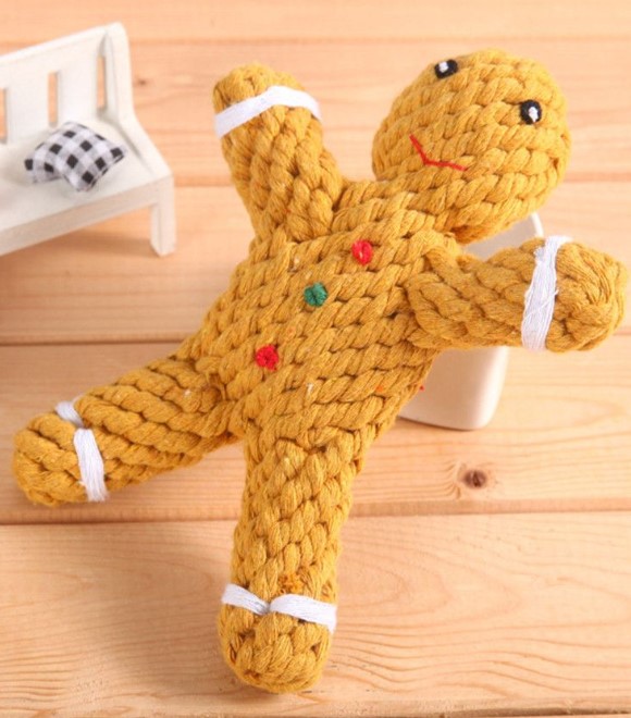 Pets.Love.Earth Gingerbread Man Rope Toy