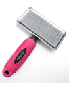 Essential grooming Tools Rake brush Pink/blue (M)