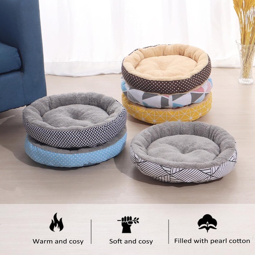 [635934611116]  Pets.Love.Earth Pet Bed - Assorted Colour 